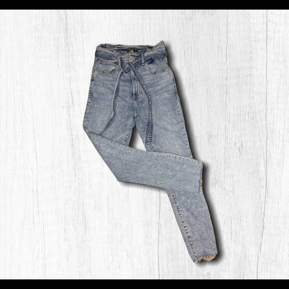 Abercrombie&Fitch Ultra HighRise SuperSkinny Ankle